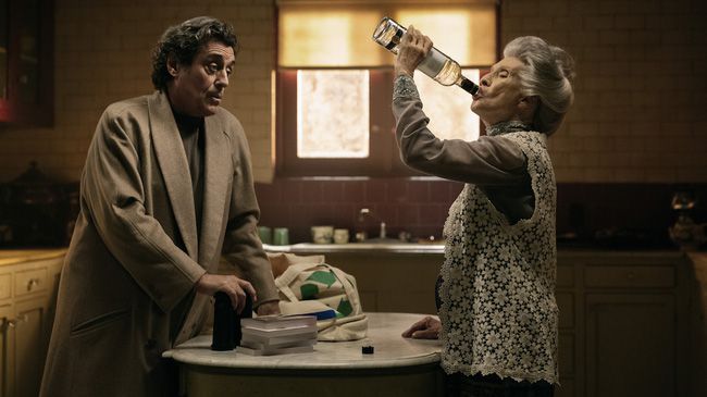 Đi tìm thân thế của những vị thần mới lẫn cũ trong “American Gods” (10)