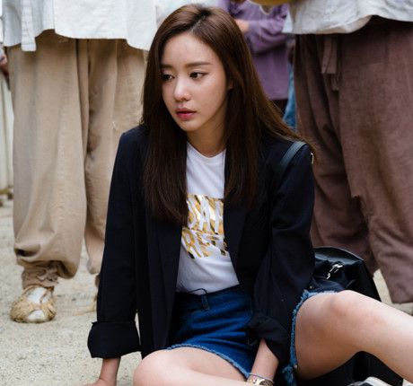 Kim Ah Joong tái ngộ khán giả trong phim xuyên không "Danh y Heo Im" (5)